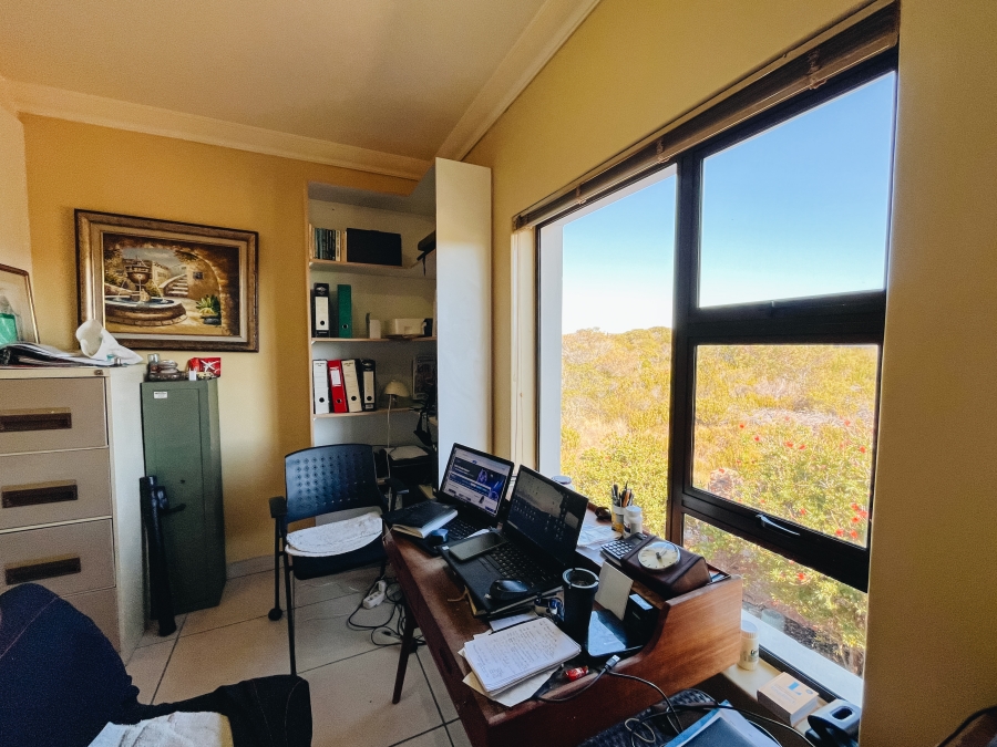 4 Bedroom Property for Sale in Island View Western Cape